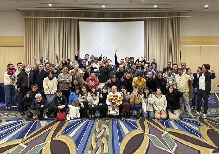 イメージ:毎年恒例の忘年会